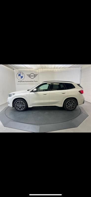 Blanc Utilisé 2024 BMW iX1 M Sport SUV | 40 800 € (Super prix) - Image 1/4