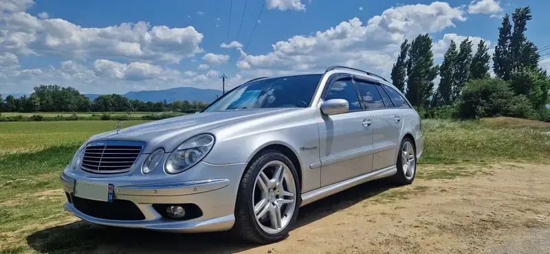 Utilisé 2004 Mercedes E55 AMG Avantgarde Break | 30 990 € - Image 1/4
