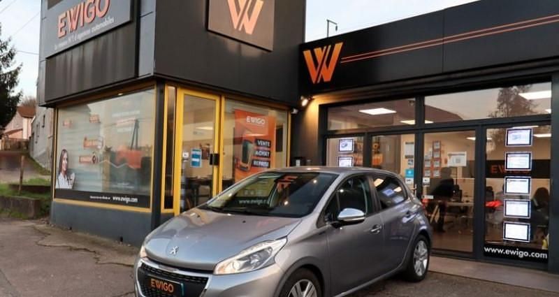 Gris Occasion 2019 Peugeot 208 Signature Sky Citadine | 6 489 € (Super prix) - Image 1/4