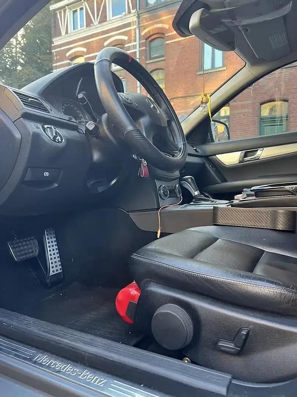 Occasion Mercedes C200 Avantgarde 136 ch (100 kW) 2008 Gris Berline