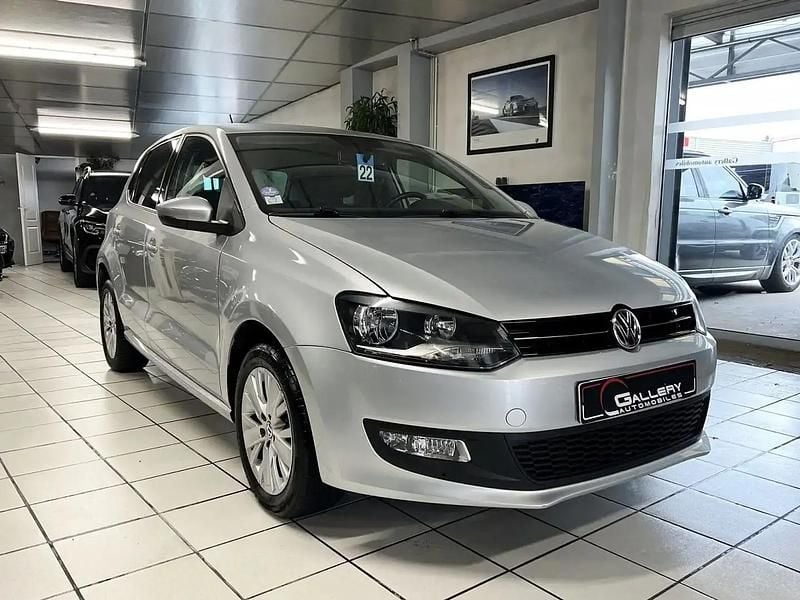 Gris Utilisé 2014 VW Polo Match Berline | 14 800 € (Prix assez cher) - Image 1/4