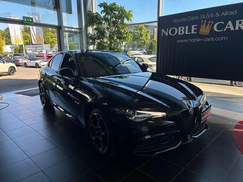 Utilisé 2022 Alfa Romeo Giulia Berline | 34 990 € (Prix juste) - Image 1/4