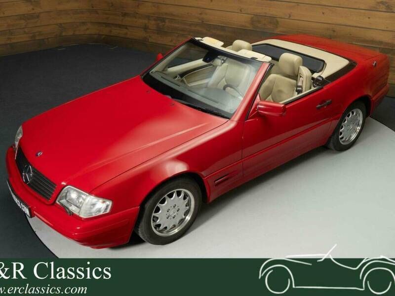 Rouge Utilisé 1996 Mercedes SL320 Cabriolet | 29 950 € - Image 1/4