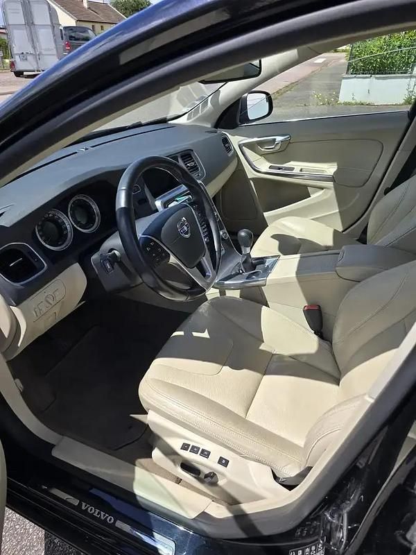 Occasion 2011 Volvo S60 Berline | 6 800 € - Image 1/4