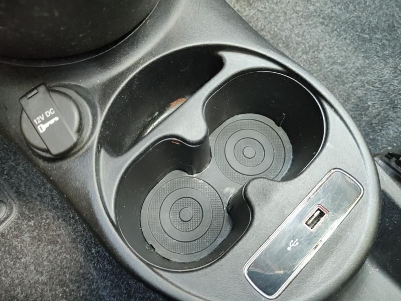 Image 2/4