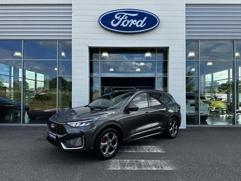 Gris Utilisé 2025 Ford Kuga ST-Line X SUV | 37 999 € (Prix cher) - Image 1/4