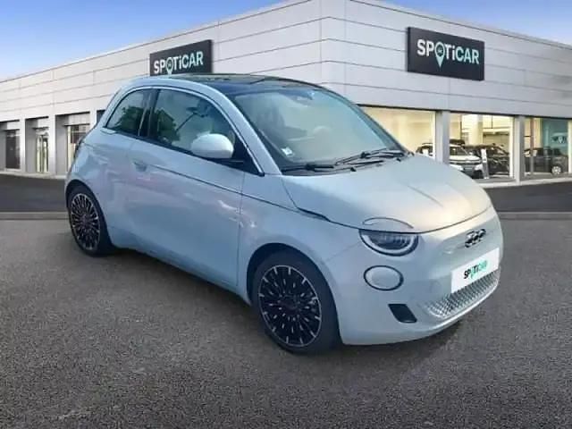 Celestial blue tricouche Occasion 2022 Fiat 500e La Prima Berline | 18 990 € (Prix assez cher) - Image 1/4