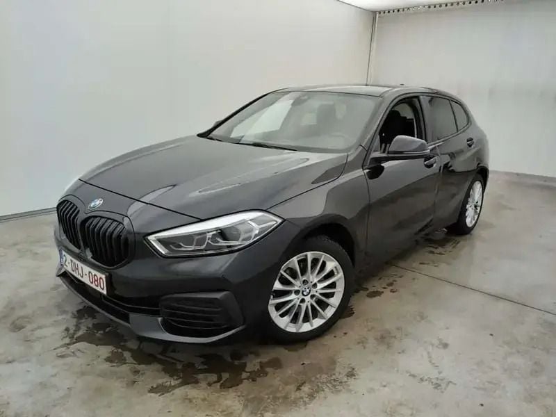 Noir Utilisé 2023 BMW 118 Sport Line Citadine | 24 990 € (Super prix) - Image 1/2