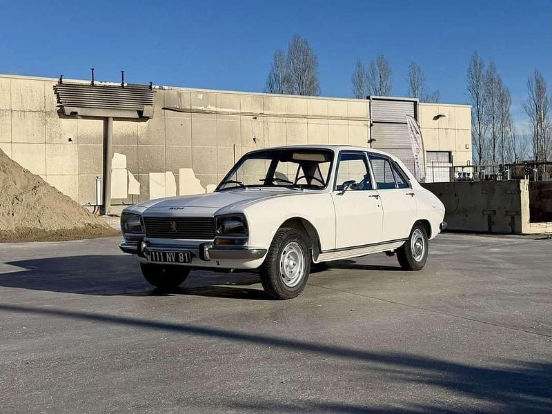 Occasion Peugeot 504 94 ch (69 kW) 1974 Blanc Berline