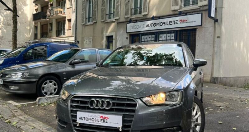 Utilisé 2015 Audi A3 Sportback Business Berline | 12 990 € - Image 1/4