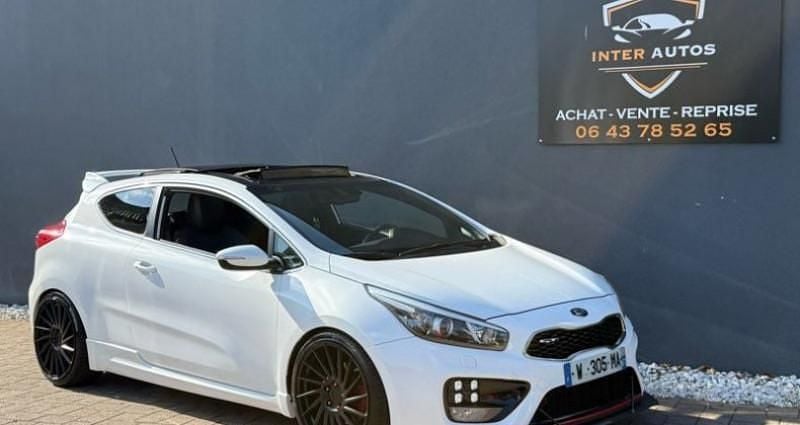 Blanc Utilisé 2014 Kia ProCeed GT 2 Citadine | 11 790 € - Image 1/4