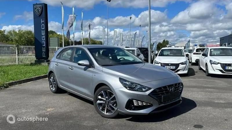 Occasion Hyundai i30 120 ch (88 kW) 2023 Noir Berline