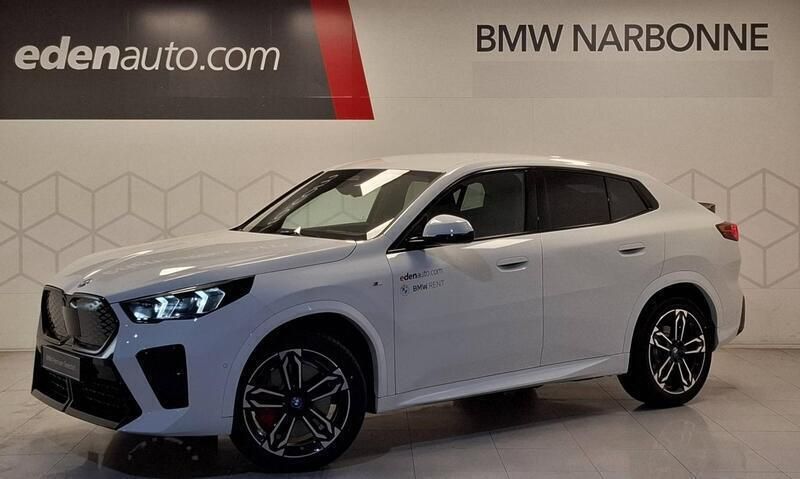 Blanc Utilisé 2025 BMW iX2 M Sport SUV | 48 890 € (Prix juste) - Image 1/3