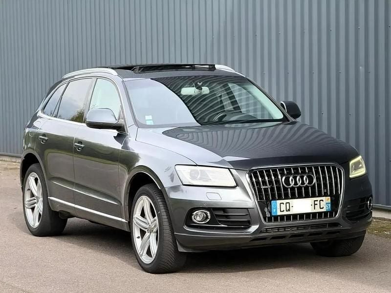 Gris Utilisé 2013 Audi Q5 Ambition SUV | 18 999 € (Prix juste) - Image 1/4