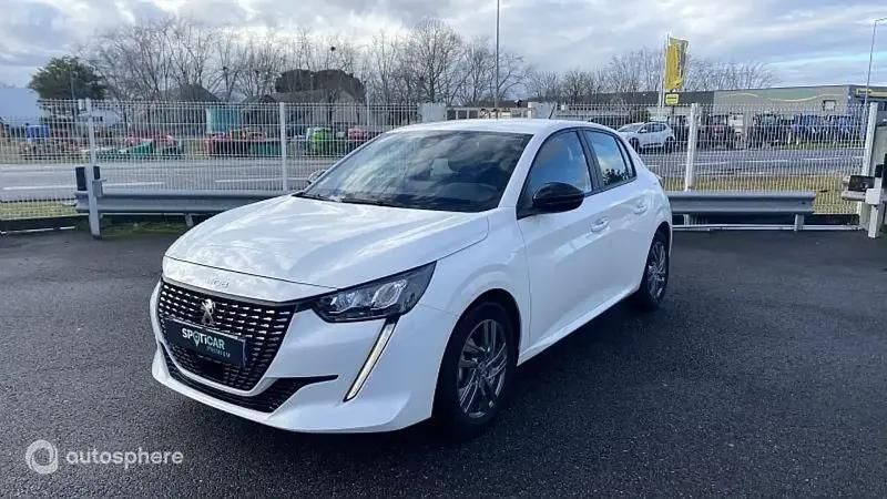 Blanc banquise (o) Utilisé 2022 Peugeot 208 Active Citadine | 12 999 € (Prix juste) - Image 1/4