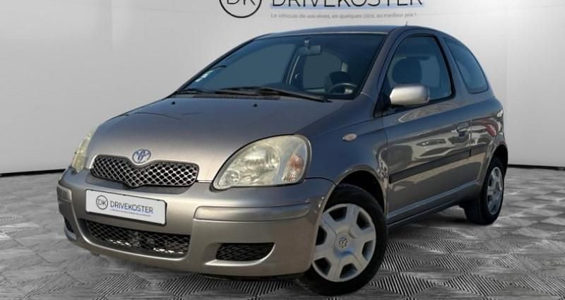 Gris Occasion 2003 Toyota Yaris Citadine | 5 490 € - Image 1/4