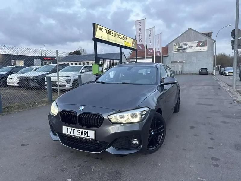 Gris Utilisé 2019 BMW 118 Sport Line Citadine | 16 900 € (Bon prix) - Image 1/4