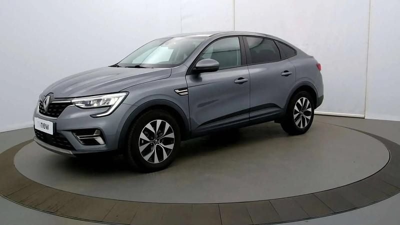 Gris Utilisé 2022 Renault Arkana Business SUV | 17 190 € (Super prix) - Image 1/4