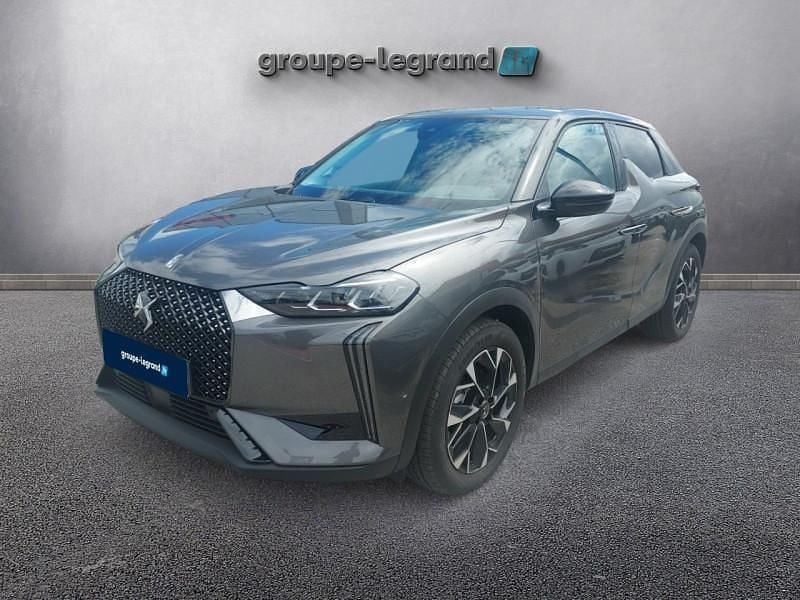 Gris Utilisé 2024 DS Automobiles DS3 Crossback E-Tense Rivoli SUV | 29 980 € (Prix juste) - Image 1/4