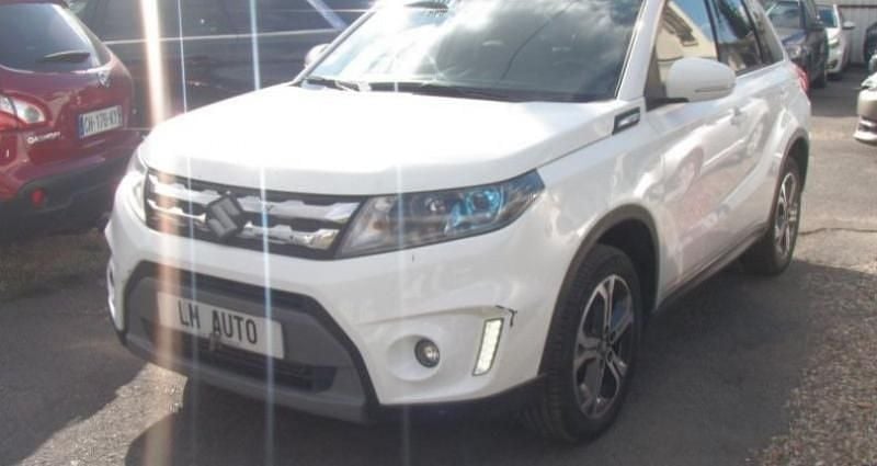 Blanc Occasion 2016 Suzuki Vitara SUV | 10 890 € (Super prix) - Image 1/4