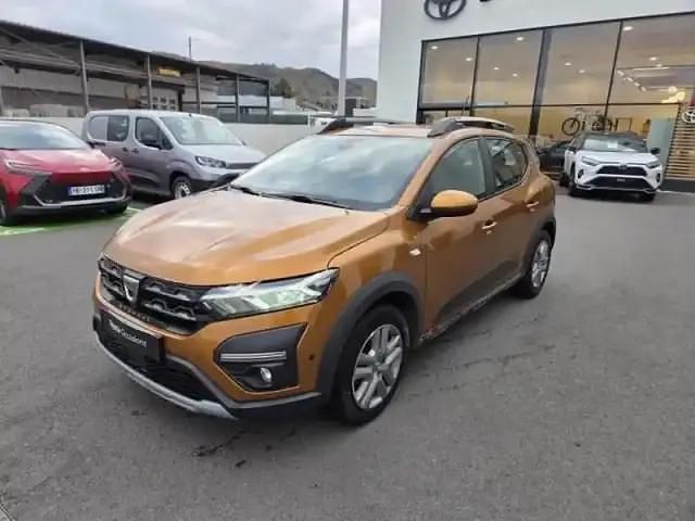 Orange atacama métallisé Utilisé 2022 Dacia Sandero Comfort Berline | 11 490 € (Super prix) - Image 1/4