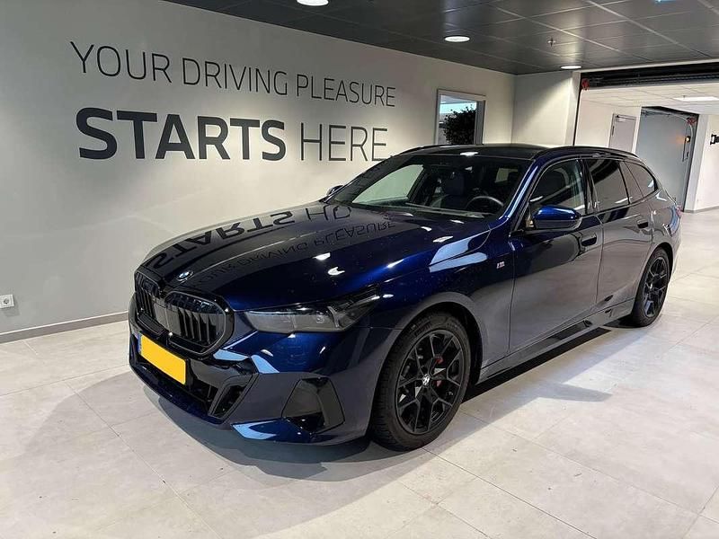 Occasion BMW 520 Sport Line 197 ch (144 kW) 2025 Bleu Break