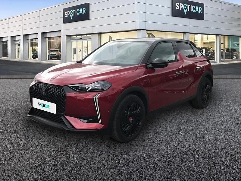 Rouge Utilisé 2023 DS Automobiles DS3 Crossback E-Tense Performance Line Plus SUV | 22 950 € (Prix juste) - Image 1/4