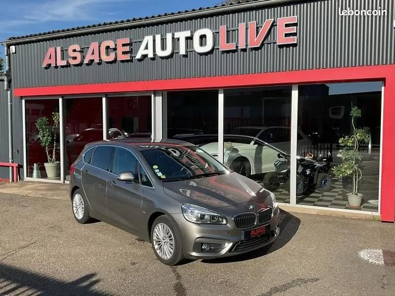 Beige Utilisé 2016 BMW 220 Active Tourer Luxury Line Monospace | 16 190 € - Image 1/4