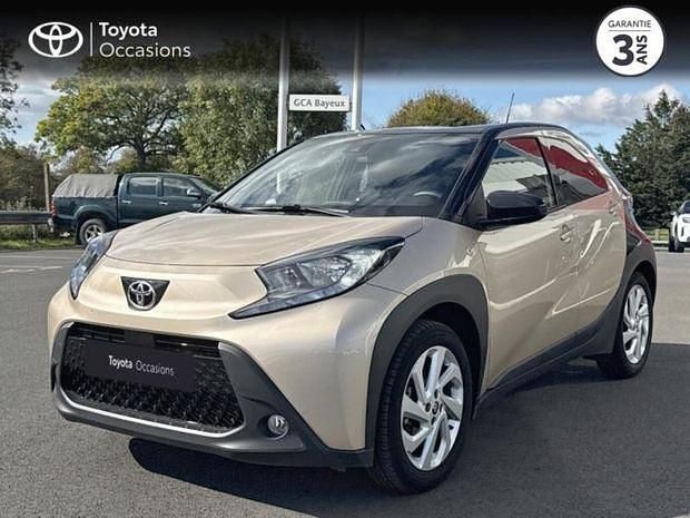 Noir Utilisé 2022 Toyota Aygo Design Citadine | 15 990 € (Prix juste) - Image 1/4