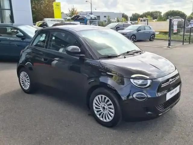 Occasion Fiat 500e Action 69 kW (95 ch) 2023 Onyx black pastel Citadine