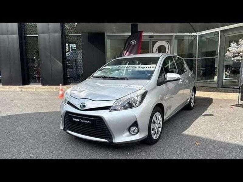 Utilisé 2014 Toyota Yaris Hybrid Business Edition Berline | 9 990 € (Bon prix) - Image 1/1