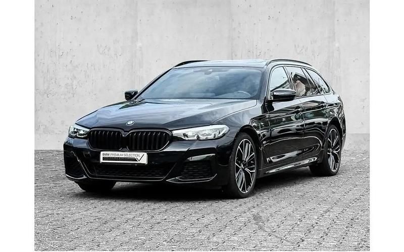 Noir Utilisé 2022 BMW 540 M Sport Break | 58 990 € (Prix juste) - Image 1/4