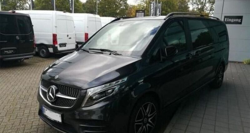 Utilisé 2022 Mercedes V300 Monospace | 73 500 € - Image 1/4