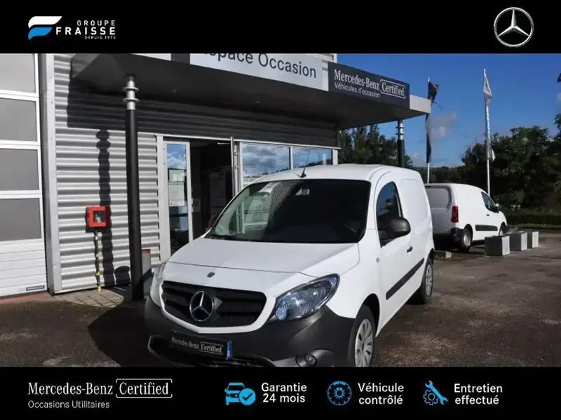 Utilisé 2020 Mercedes Citan 109 Van | 15 360 € - Image 1/4