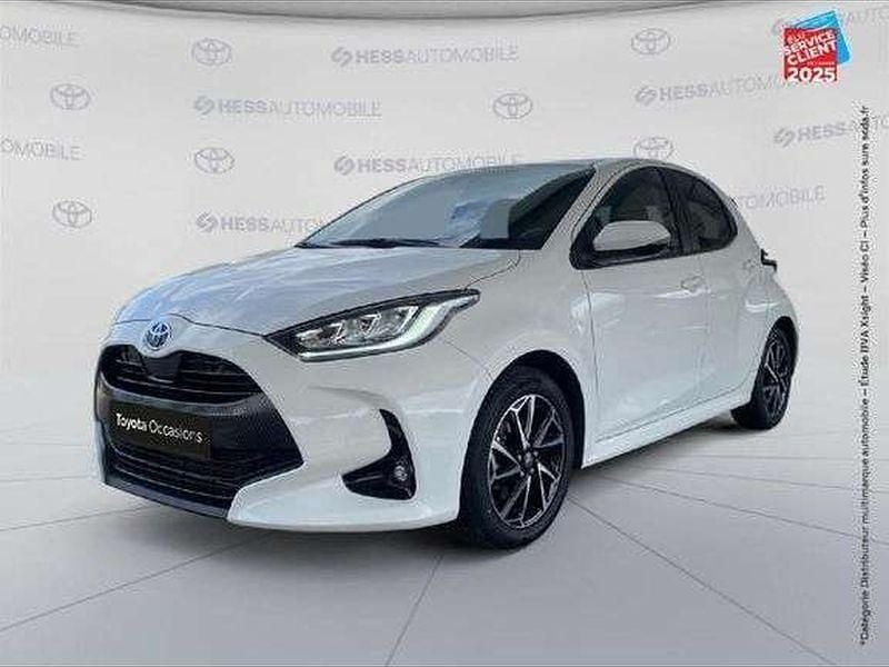 Utilisé 2022 Toyota Yaris Hybrid Design Berline | 18 999 € (Prix juste) - Image 1/1