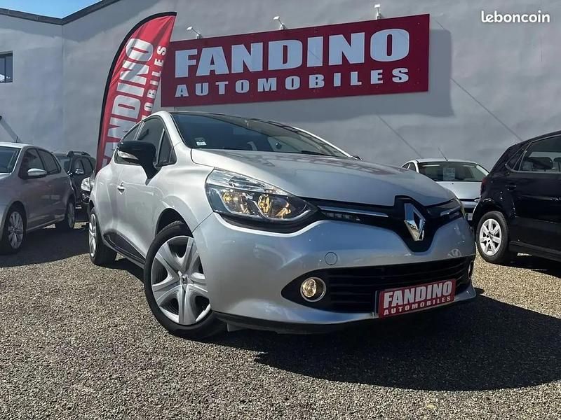 Gris Utilisé 2015 Renault Clio IV Business Berline | 8 990 € (Bon prix) - Image 1/4