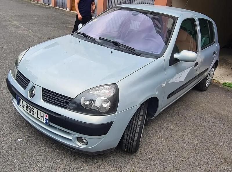 Utilisé 2003 Renault Clio II Expression Berline | 2 950 € (Prix juste) - Image 1/4