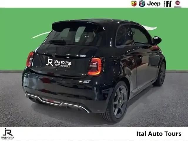 Nouvelle Abarth 500 2025 Noir venom Berline