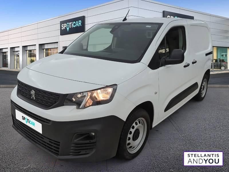 Utilisé 2021 Peugeot Partner S Van | 15 790 € - Image 1/4