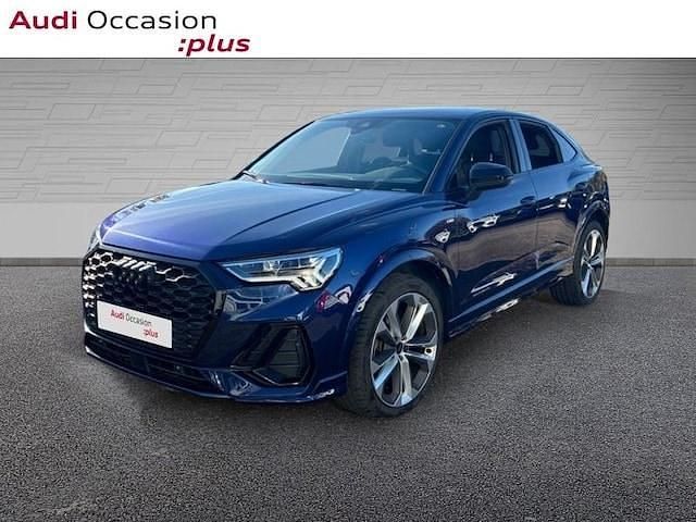 Bleu navarre métallisé Utilisé 2024 Audi Q3 S-Line SUV | 49 990 € - Image 1/4