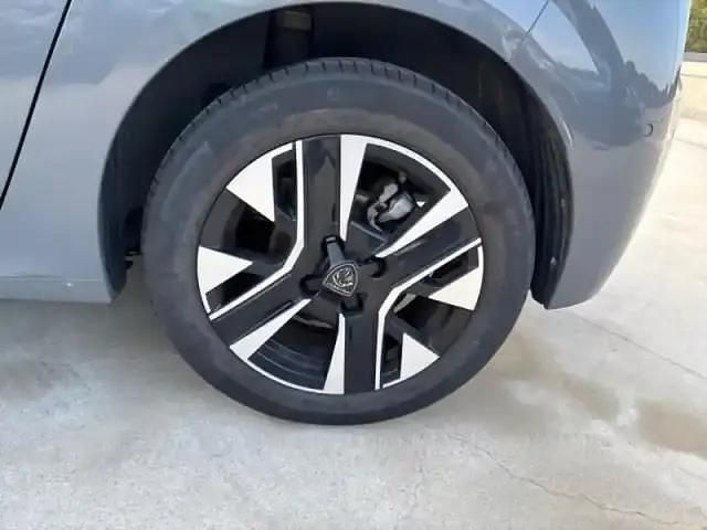 Occasion Peugeot 208 Allure 100 ch (73 kW) 2024 Gris Citadine