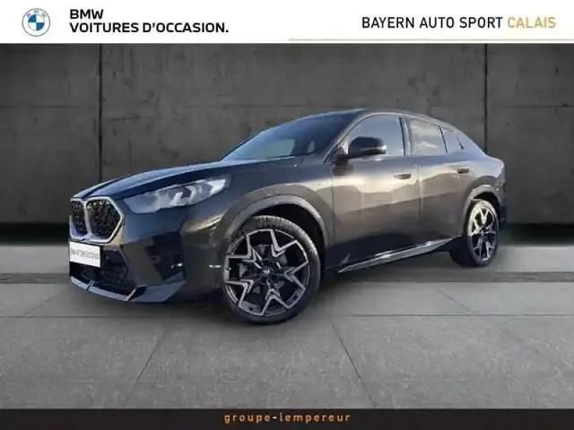 Saphirschwarz mã©tallisã© Occasion 2024 BMW X2 M Sport SUV | 45 900 € - Image 1/4