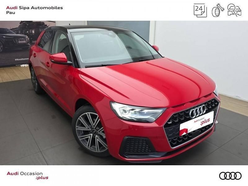 Rouge progressif métallisé noir mythe métallisé Nouvelle 2025 Audi A1 Sportback Design Citadine | 27 500 € (Prix juste) - Image 1/4