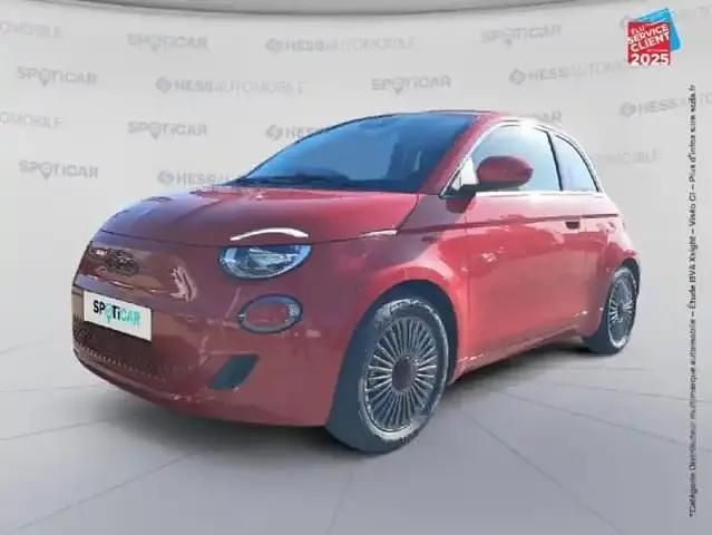 Red by (red) pastel Utilisé 2022 Fiat 500e Red Citadine | 11 999 € (Bon prix) - Image 1/4