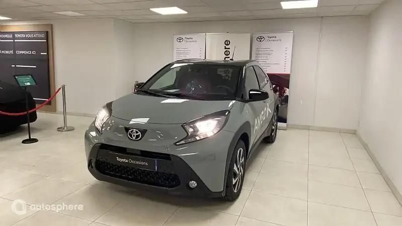 Biton Utilisé 2024 Toyota Aygo Design Citadine | 17 490 € (Prix cher) - Image 1/4