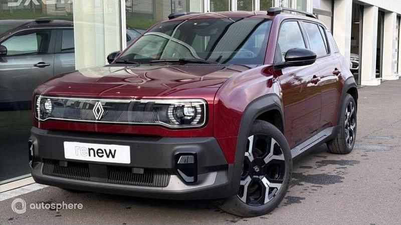 Rouge Utilisé 2025 Renault 4 E-Tech Techno SUV | 34 790 € (Prix juste) - Image 1/4