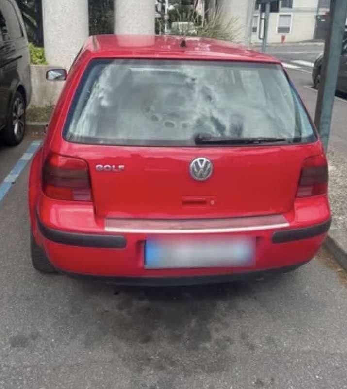 Image 4/4