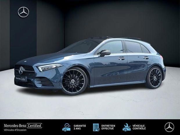 Bleu Utilisé 2022 Mercedes A200 AMG line Berline | 29 889 € (Prix juste) - Image 1/4