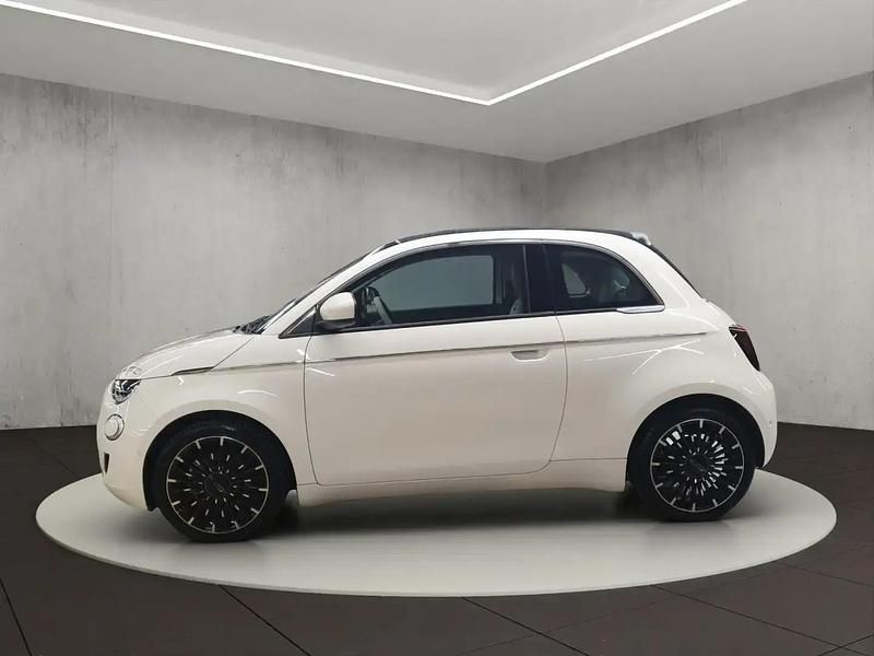 Occasion Fiat 500e 86 kW (118 ch) 2023 Blanc Cabriolet