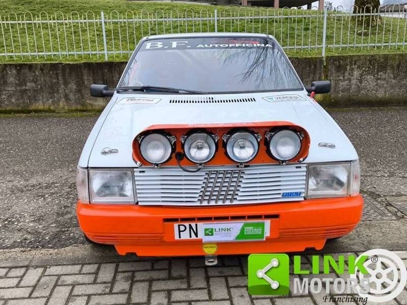 Orange Occasion 1985 Fiat Uno S Citadine | 12 000 € - Image 1/4